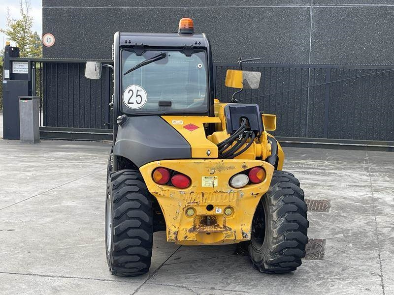 Manitou MT 420 H - Teleskopinis krautuvas: foto 4 Manitou MT 420 H - Teleskopinis krautuvas: foto 4