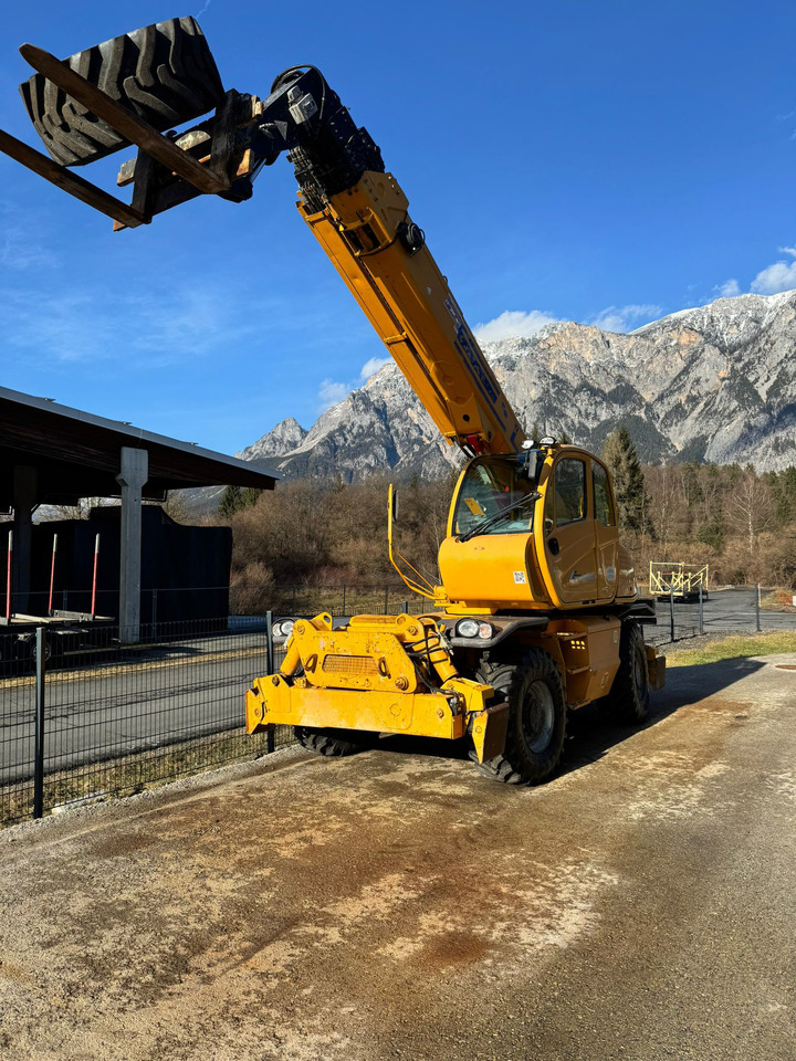 MANITOU MRT 2150 - Teleskopinis ratinis krautuvas: foto 2 MANITOU MRT 2150 - Teleskopinis ratinis krautuvas: foto 2