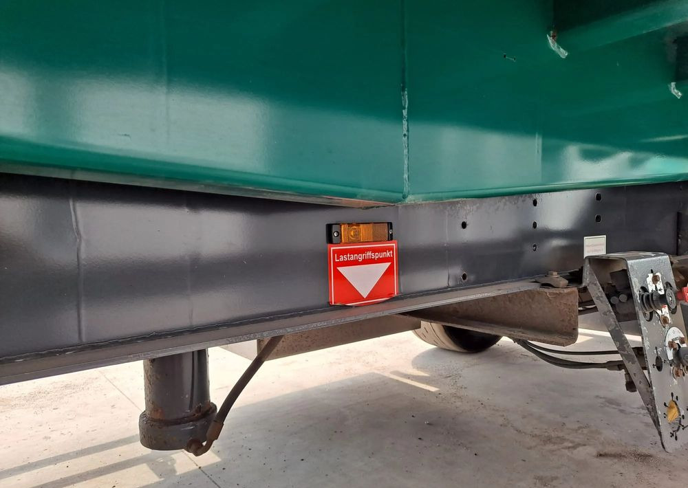 Kempf Wywrot do przewozu zrebek i drzewa przyczepa - Savivartis priekaba: foto 1 Kempf Wywrot do przewozu zrebek i drzewa przyczepa - Savivartis priekaba: foto 1