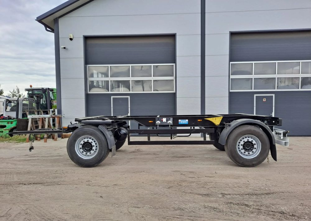 Krone BDF do mleka przyczepa do przewozu mleka - Kita technika: foto 4 Krone BDF do mleka przyczepa do przewozu mleka - Kita technika: foto 4