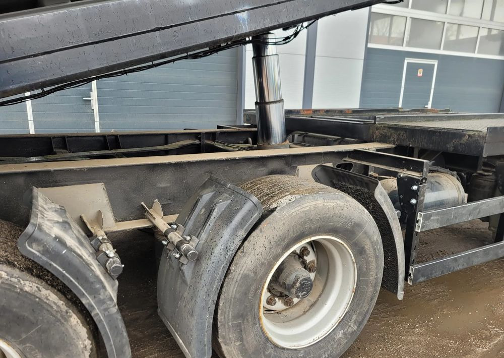 Krone Przyczepa wywrotka 3 osie wywrot - Kita technika: foto 2 Krone Przyczepa wywrotka 3 osie wywrot - Kita technika: foto 2