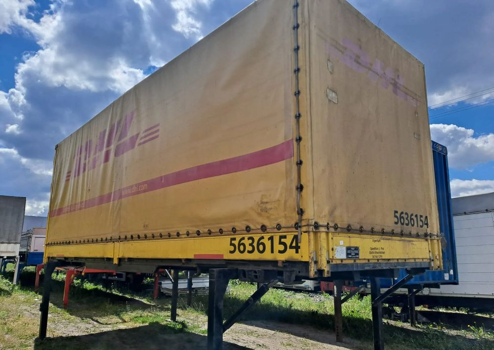 Kögel Zabudowa 7,45m 18 palet burtoplandeka - Tentinis kėbulas: foto 1 Kögel Zabudowa 7,45m 18 palet burtoplandeka - Tentinis kėbulas: foto 1