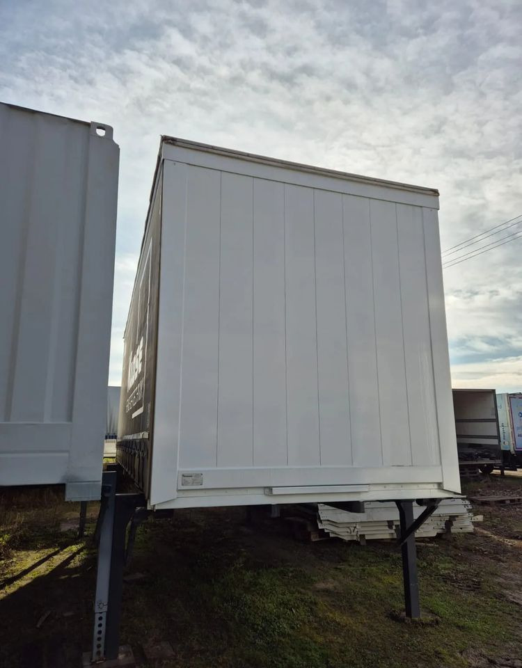 Krone - Tentinis kėbulas: foto 3 Krone - Tentinis kėbulas: foto 3