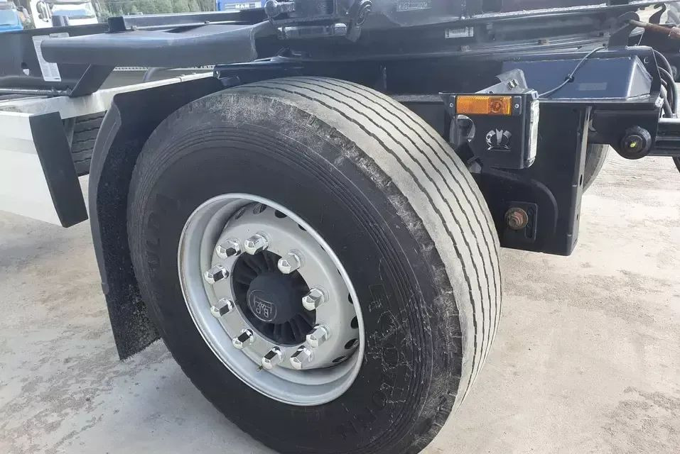 Krone PRZYCZEPA KRONE BDF - Konteineris-vežimus/ Sukeisti kūną priekaba: foto 3 Krone PRZYCZEPA KRONE BDF - Konteineris-vežimus/ Sukeisti kūną priekaba: foto 3