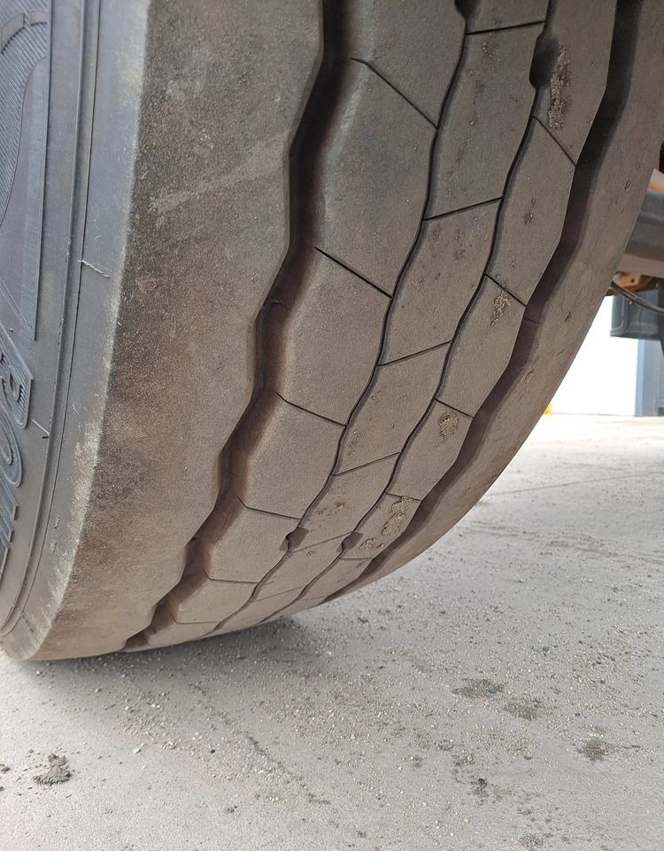 Krone Przyczepa Krone BDF - Konteineris-vežimus/ Sukeisti kūną priekaba: foto 4 Krone Przyczepa Krone BDF - Konteineris-vežimus/ Sukeisti kūną priekaba: foto 4