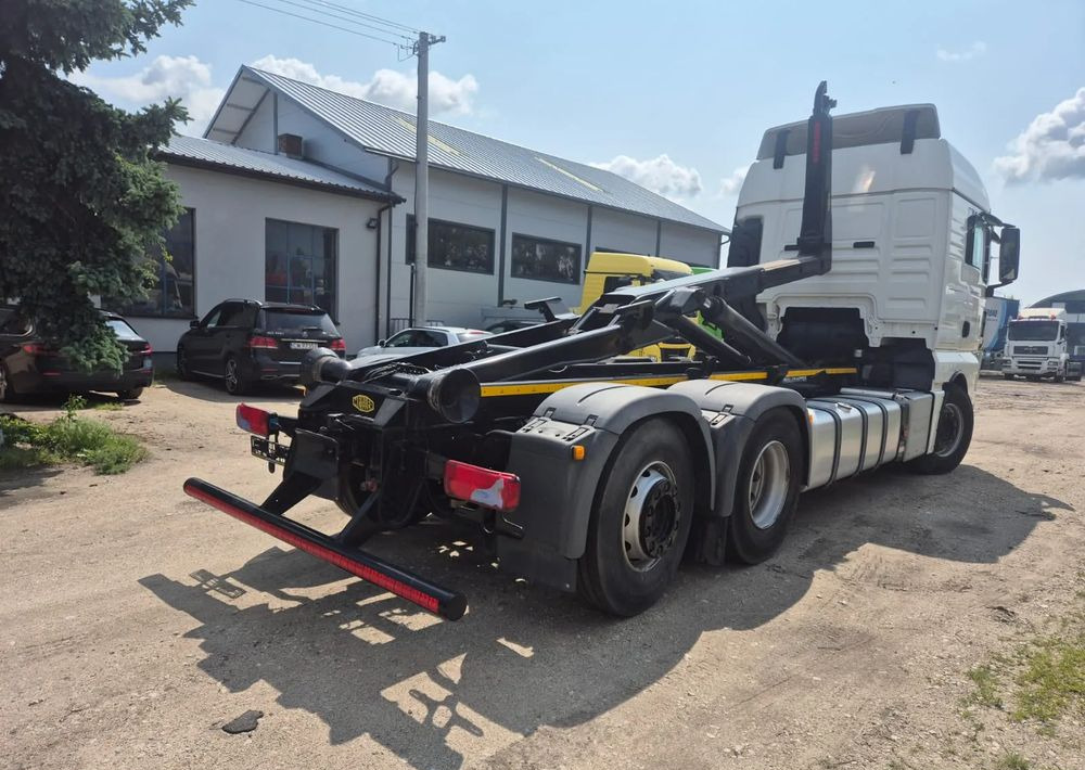 MAN TGX 26-460 Hakowiec oś skrętna - Hook-lift sunkvežimis: foto 3 MAN TGX 26-460 Hakowiec oś skrętna - Hook-lift sunkvežimis: foto 3