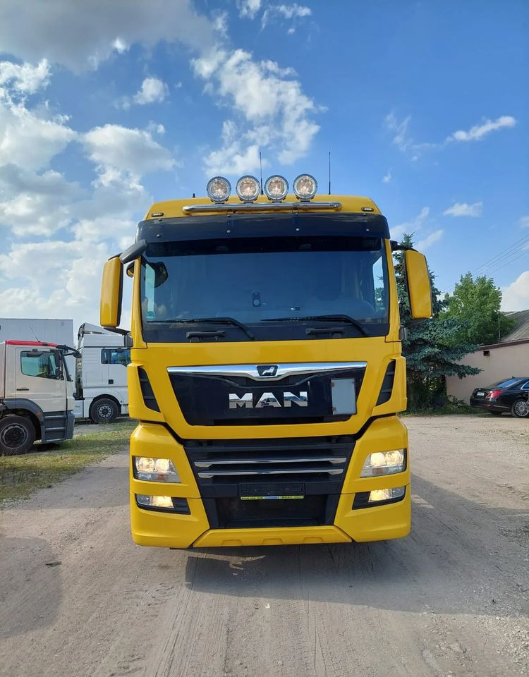 MAN TGX 26-500 Hakowiec oś skrętna - Hook-lift sunkvežimis: foto 3 MAN TGX 26-500 Hakowiec oś skrętna - Hook-lift sunkvežimis: foto 3