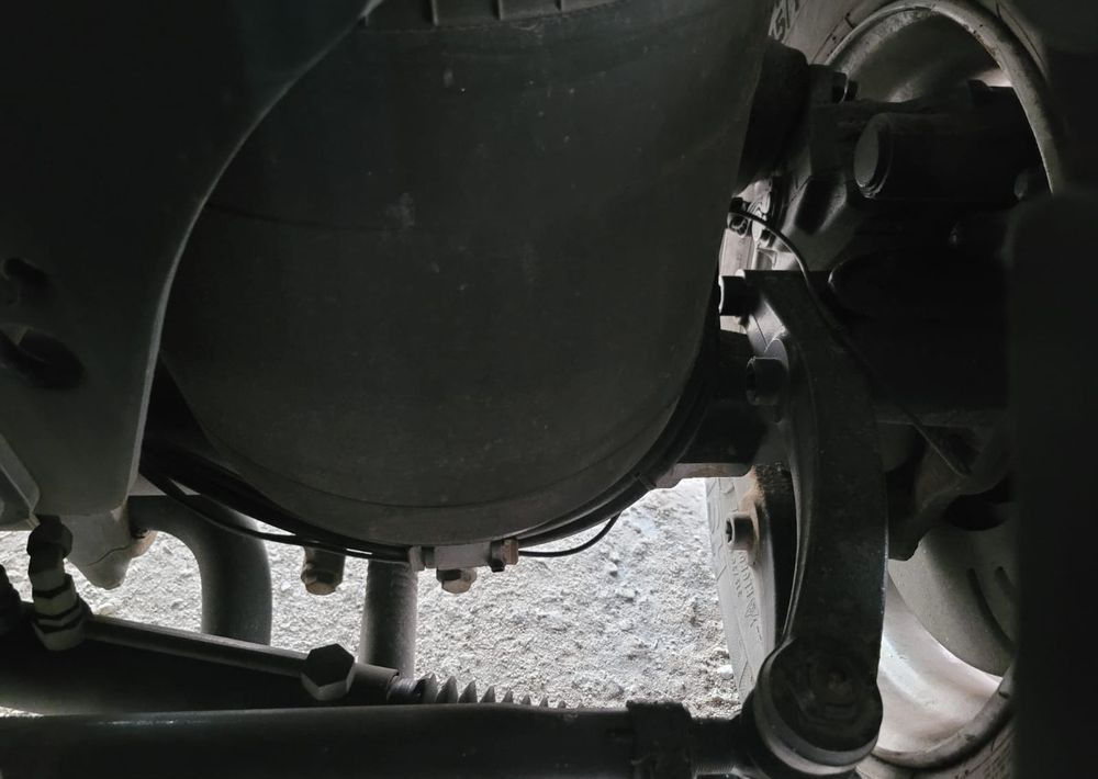 MAN TGX 26.510 oś skrętna do zabudowy - Važiuoklės sunkvežimis: foto 5 MAN TGX 26.510 oś skrętna do zabudowy - Važiuoklės sunkvežimis: foto 5