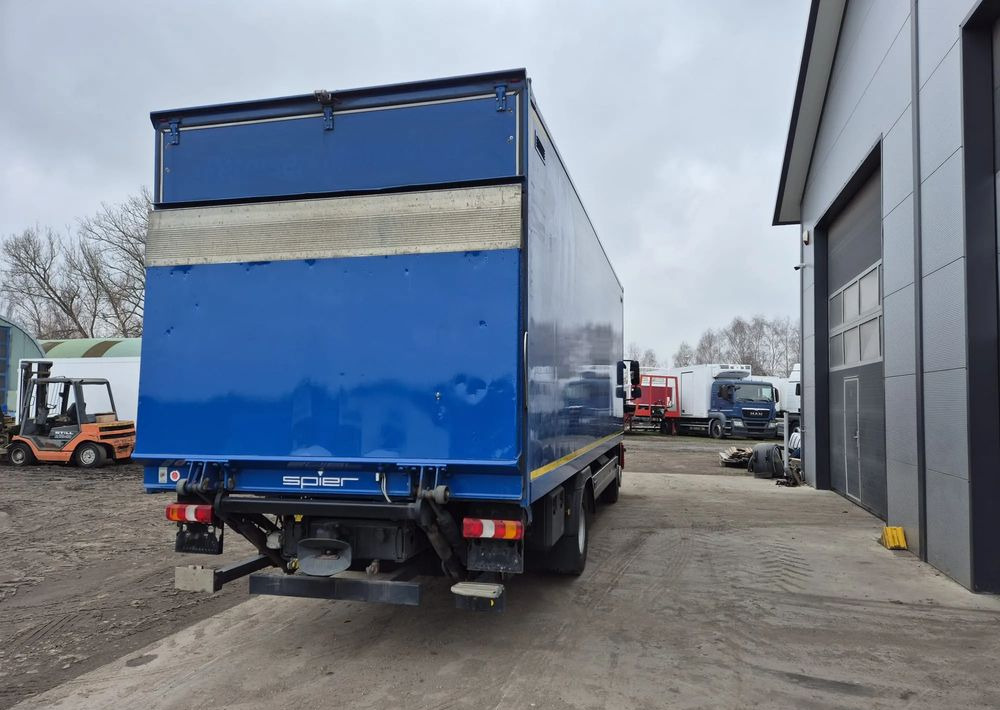 Mercedes-Benz Atego 1330 Euro 6 - Furgonas sunkvežimis: foto 3 Mercedes-Benz Atego 1330 Euro 6 - Furgonas sunkvežimis: foto 3