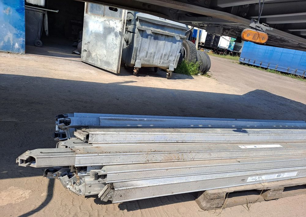Schmitz Cargobull Belki Doppelstock do naczepy - Kėbulas ir išorė - Priekaba: foto 3 Schmitz Cargobull Belki Doppelstock do naczepy - Kėbulas ir išorė - Priekaba: foto 3