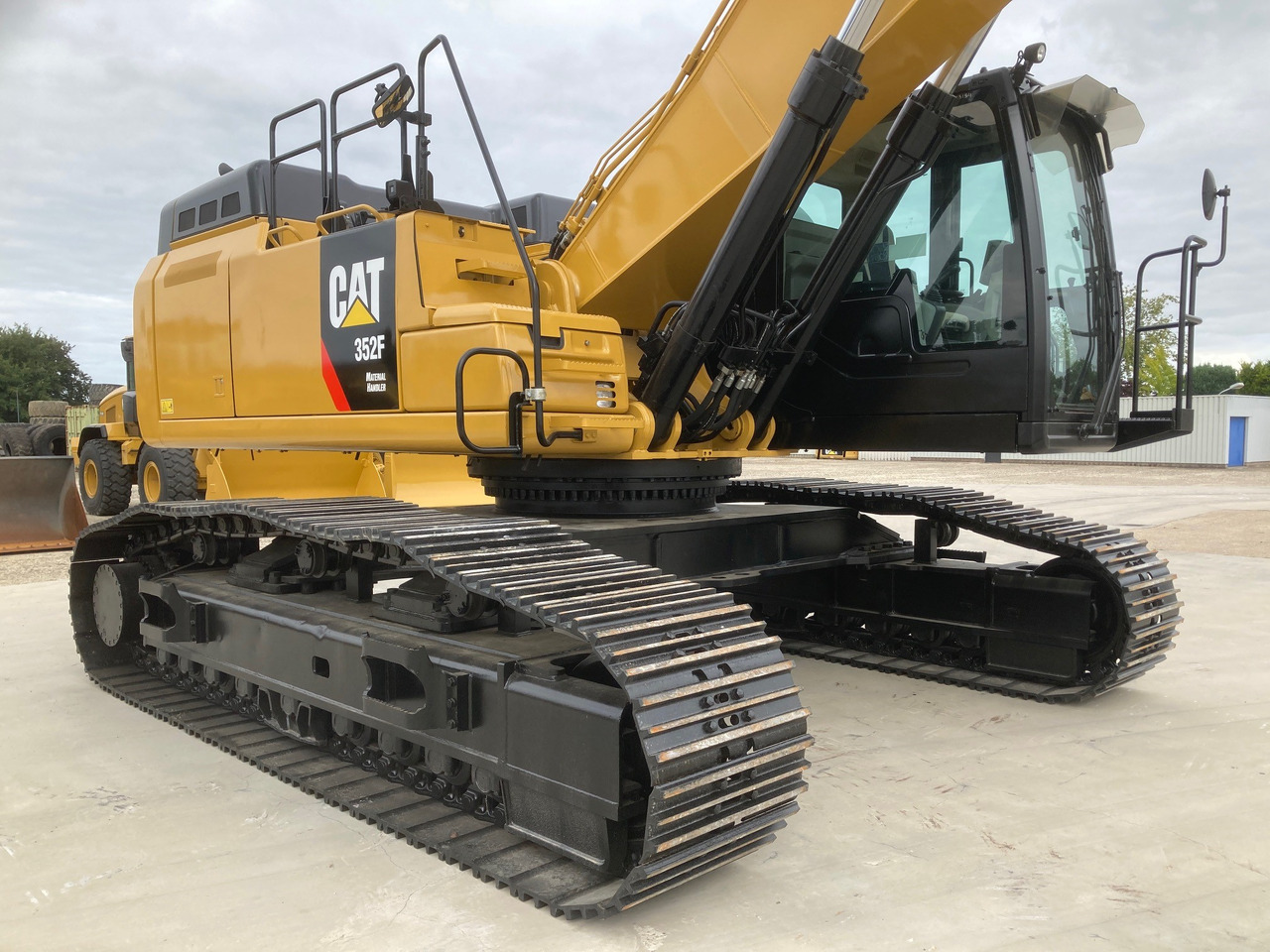 CATERPILLAR 352F Material Handler - Ekskavatorius su ilga strėle: foto 5 CATERPILLAR 352F Material Handler - Ekskavatorius su ilga strėle: foto 5