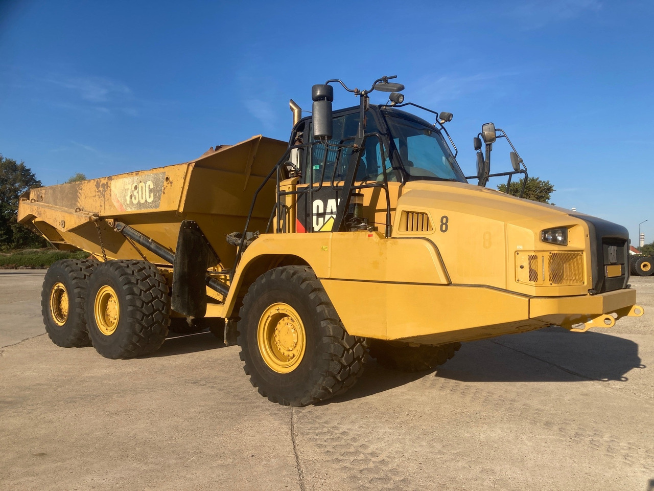 CATERPILLAR 730C - Šarnyrinis savivartis: foto 4 CATERPILLAR 730C - Šarnyrinis savivartis: foto 4