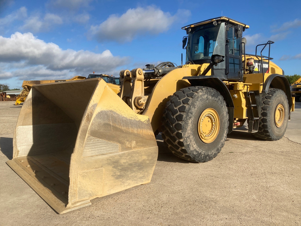 CATERPILLAR 980M - Ratinis krautuvas: foto 3 CATERPILLAR 980M - Ratinis krautuvas: foto 3