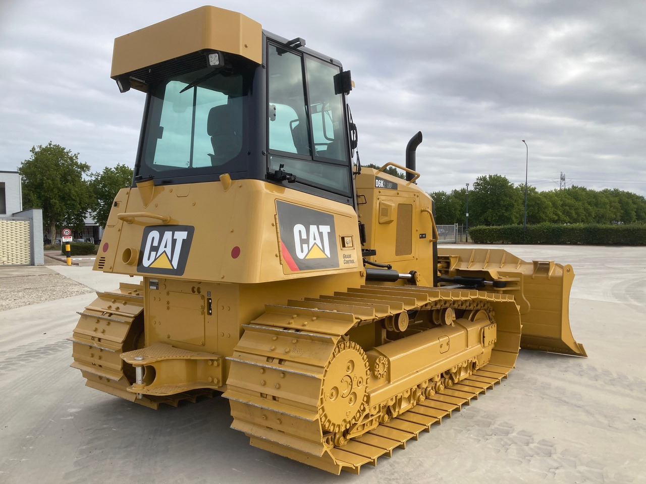 CATERPILLAR D6K2 LGP - Buldozeris: foto 4 CATERPILLAR D6K2 LGP - Buldozeris: foto 4