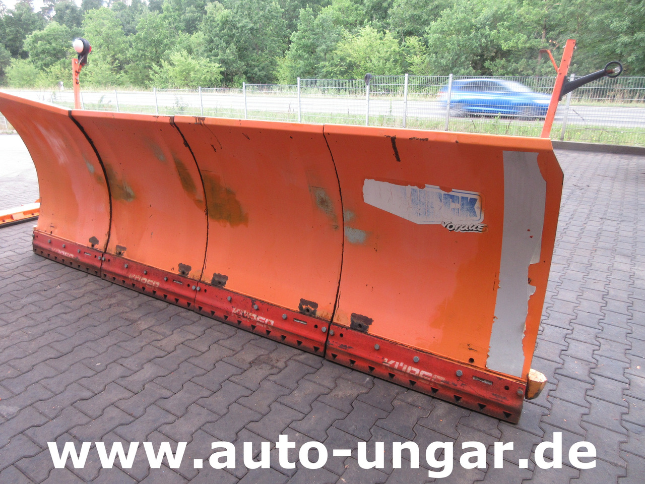 Beilhack PV30-4 Schneepflug LKW - Unimog 360cm Schneeschild Winterdienst - Sniego valymo mašina: foto 1 Beilhack PV30-4 Schneepflug LKW - Unimog 360cm Schneeschild Winterdienst - Sniego valymo mašina: foto 1