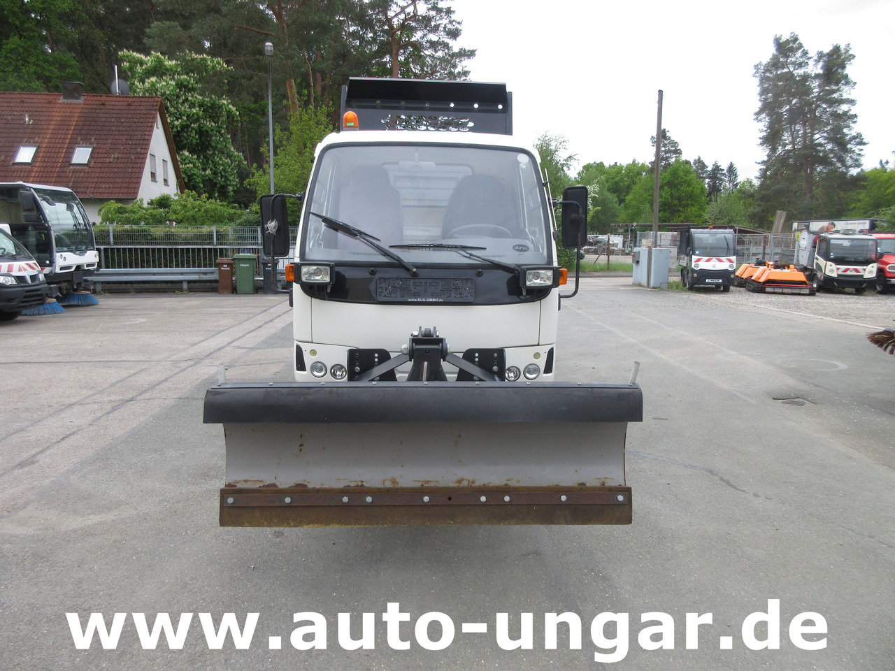 Durso Multimobil M3.50 Multicar Winterdienst 4x4 Kipper Pflug & Streuer - Sniego valymo mašina: foto 3 Durso Multimobil M3.50 Multicar Winterdienst 4x4 Kipper Pflug & Streuer - Sniego valymo mašina: foto 3