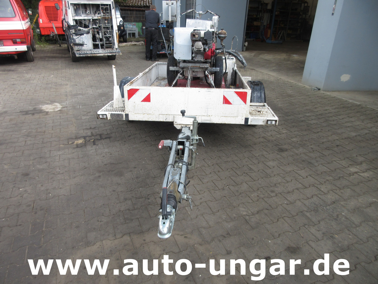 Graco Zebra 5 Airless Traceuse Markiermaschine Roadmarking Machine mit Trailer Hofmann - Asfalto mašina: foto 2 Graco Zebra 5 Airless Traceuse Markiermaschine Roadmarking Machine mit Trailer Hofmann - Asfalto mašina: foto 2