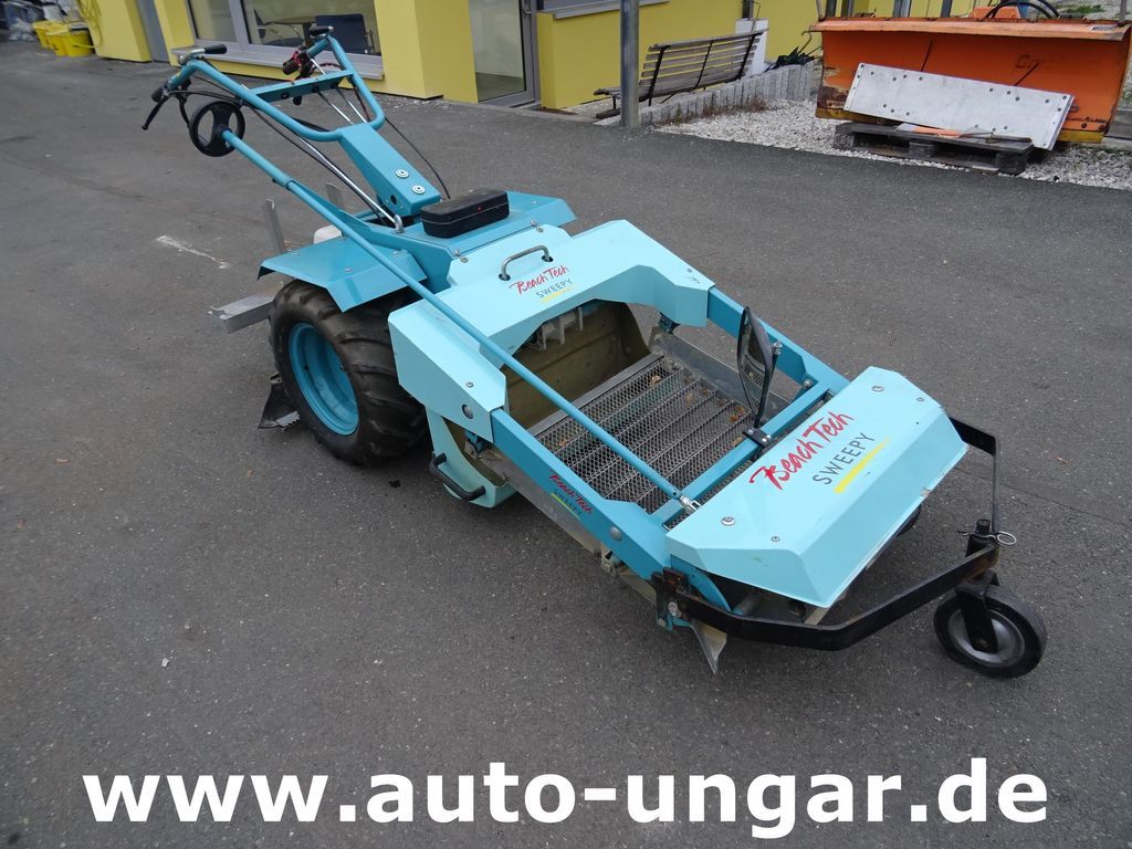 KASSBOHRER Kässbohrer BeachTech Sweepy Strandreiniger - Komunalinė/ Specializuota technika: foto 2 KASSBOHRER Kässbohrer BeachTech Sweepy Strandreiniger - Komunalinė/ Specializuota technika: foto 2