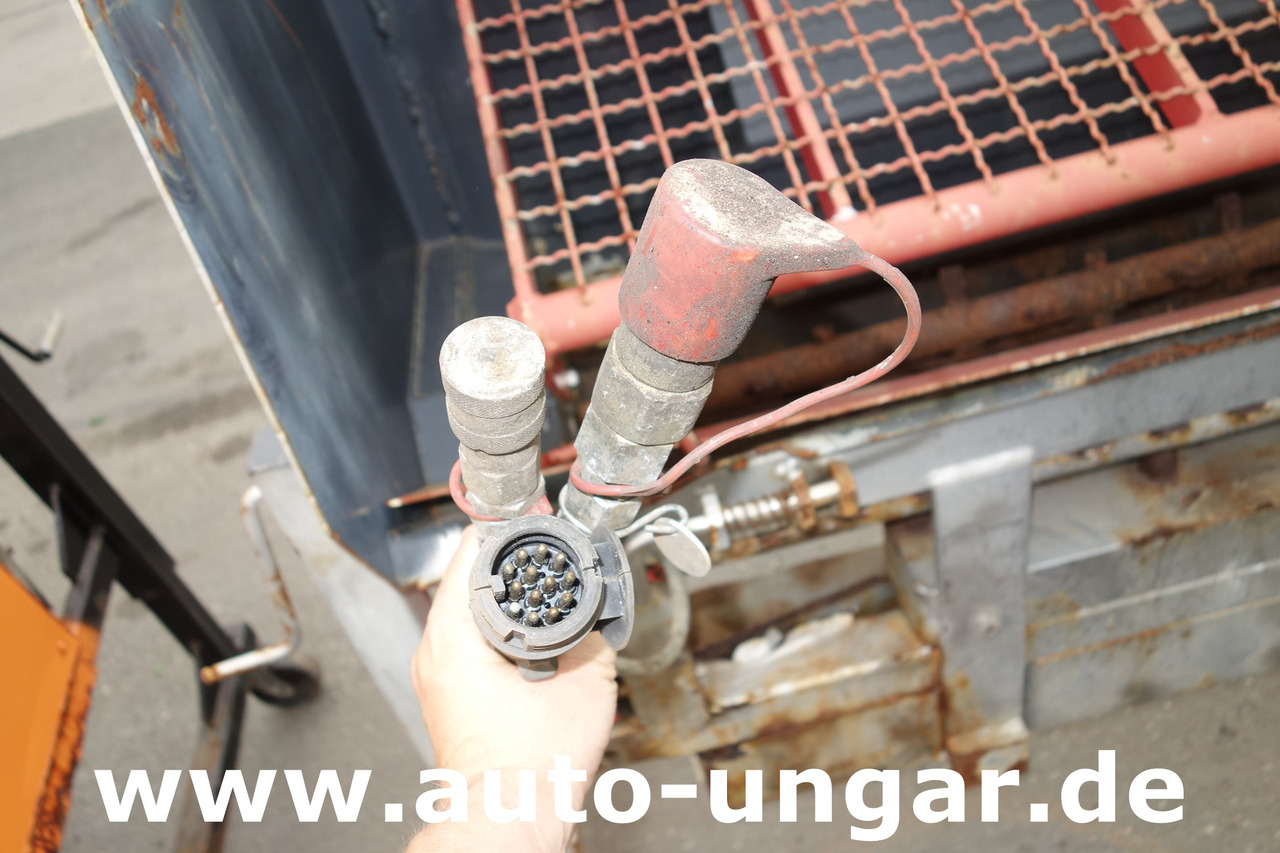 Multicar Kiefer - Bertsche Heckanbaustreuer für Multicar Boki Ladog Hansa Winterdienst - Komunalinė/ Specializuota technika: foto 5 Multicar Kiefer - Bertsche Heckanbaustreuer für Multicar Boki Ladog Hansa Winterdienst - Komunalinė/ Specializuota technika: foto 5