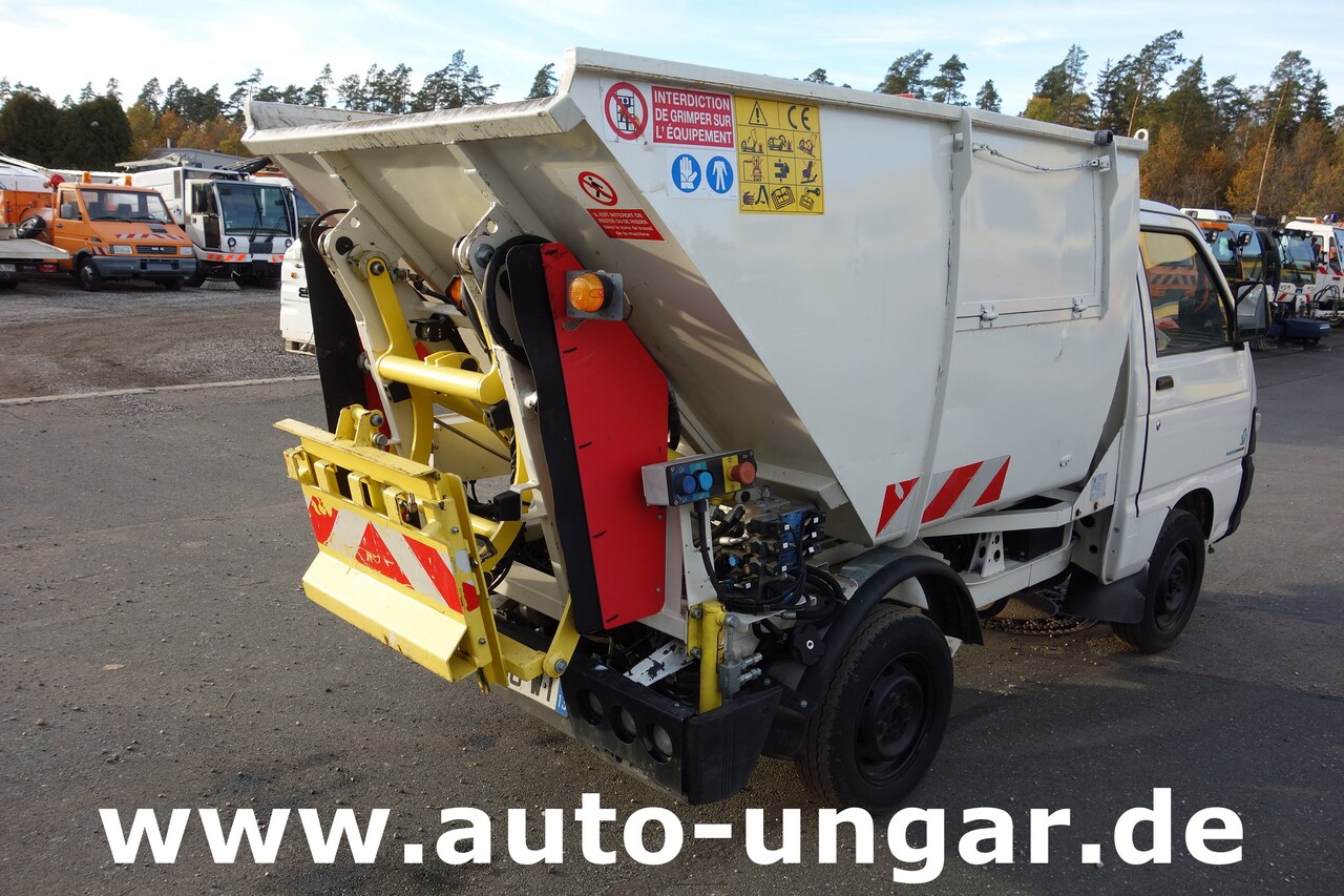 Piaggio Porter S90 Müllwagen IRIDE Tonnenlifter Kipper Kleinmüllwagen Zöller Mini - Šiukšliavežis: foto 3 Piaggio Porter S90 Müllwagen IRIDE Tonnenlifter Kipper Kleinmüllwagen Zöller Mini - Šiukšliavežis: foto 3