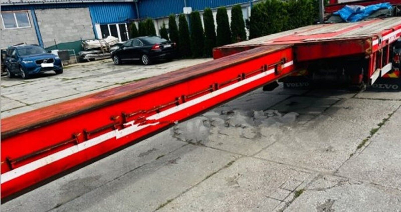 Bodex 53t/40t/28m teleskop ADR no ramp - Žemo profilio platforma puspriekabė: foto 4 Bodex 53t/40t/28m teleskop ADR no ramp - Žemo profilio platforma puspriekabė: foto 4