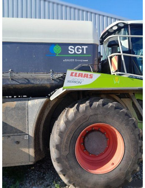 Claas Xerion 4000/783 + SGT(Bauer) - Mėšlo kratytuvas: foto 3 Claas Xerion 4000/783 + SGT(Bauer) - Mėšlo kratytuvas: foto 3