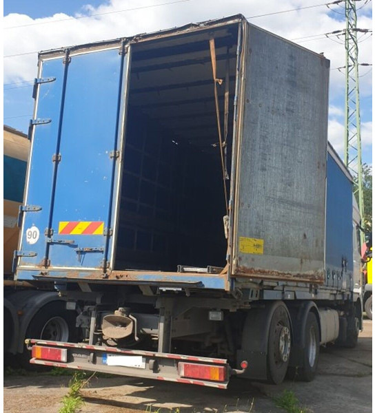 DAF 6x2 FX105.460 BDF 7.2m Kogel retarder automat - Tentinis sunkvežimis: foto 3 DAF 6x2 FX105.460 BDF 7.2m Kogel retarder automat - Tentinis sunkvežimis: foto 3
