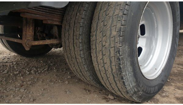 Iveco 50C18 Daily 3.D 16V +Effer - Bortinis automobilis, Komercinis automobilis su dviguba kabina: foto 5 Iveco 50C18 Daily 3.D 16V +Effer - Bortinis automobilis, Komercinis automobilis su dviguba kabina: foto 5