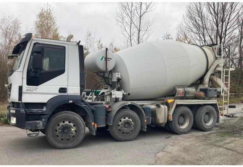 Iveco 8x4 Trakker AD340.T41B +9m3 - Betonvežis: foto 4 Iveco 8x4 Trakker AD340.T41B +9m3 - Betonvežis: foto 4