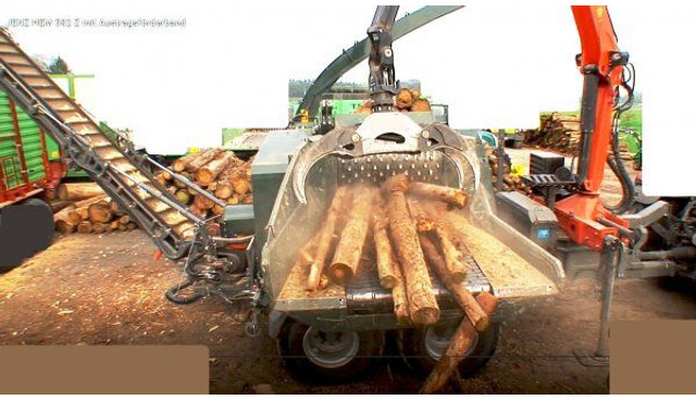 Jenz HEM 582Z +Palfinger Epsilon M70F +tandem 19.5t(docs MACHINE) - Medienos smulkintuvas: foto 4 Jenz HEM 582Z +Palfinger Epsilon M70F +tandem 19.5t(docs MACHINE) - Medienos smulkintuvas: foto 4