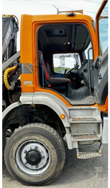 Hook-lift sunkvežimis, Sunkvežimis su kranu Mercedes-Benz Atego 1823 +HIAB: foto 9