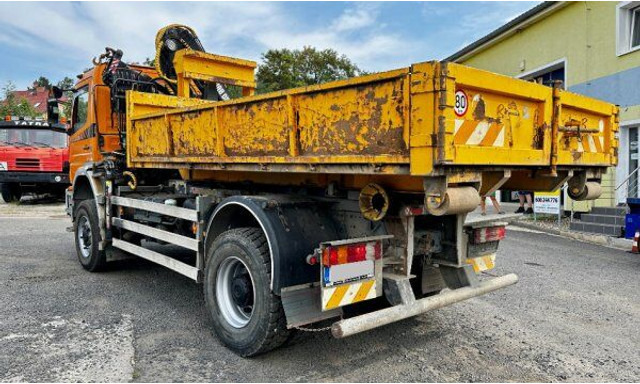 Mercedes-Benz Atego 1823 +HIAB - Hook-lift sunkvežimis, Sunkvežimis su kranu: foto 2 Mercedes-Benz Atego 1823 +HIAB - Hook-lift sunkvežimis, Sunkvežimis su kranu: foto 2