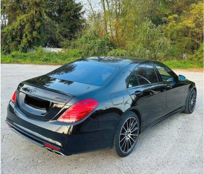 Mercedes-Benz S-Klasse 63 AMG (5.5 V8 Bi-Turbo / 700PS) Brabus - Sedanas: foto 3 Mercedes-Benz S-Klasse 63 AMG (5.5 V8 Bi-Turbo / 700PS) Brabus - Sedanas: foto 3