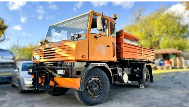 Praga 4x4 komunal NTS 265 + sypač - Savivartis sunkvežimis: foto 1 Praga 4x4 komunal NTS 265 + sypač - Savivartis sunkvežimis: foto 1