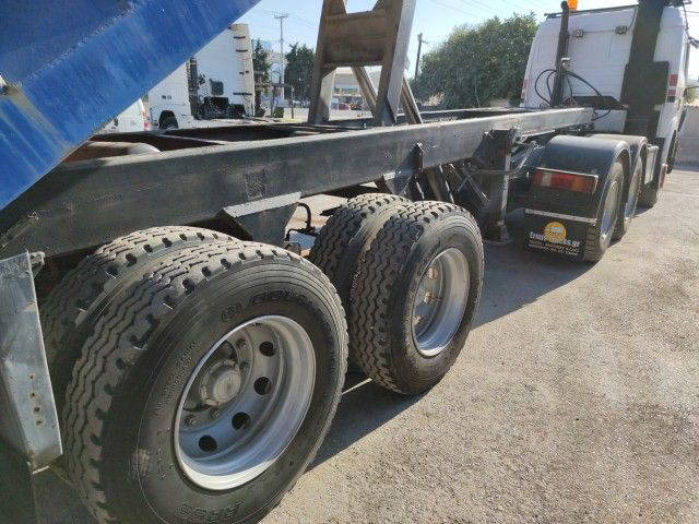 Fruehauf Tipper 2 Axles - Savivartis puspriekabė: foto 2 Fruehauf Tipper 2 Axles - Savivartis puspriekabė: foto 2
