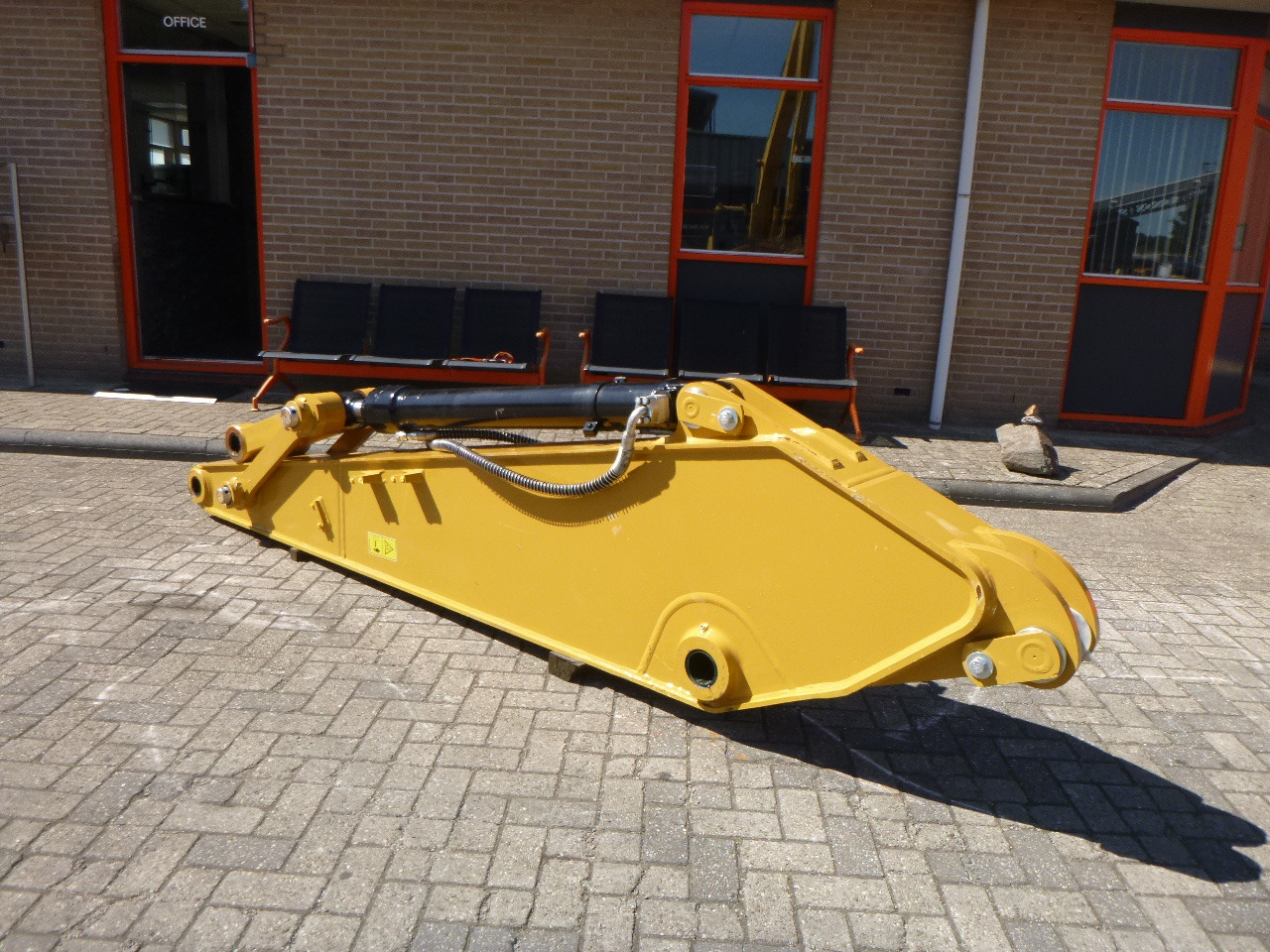 CATERPILLAR 320 GC - Strėlė - Ekskavatorius: foto 2 CATERPILLAR 320 GC - Strėlė - Ekskavatorius: foto 2