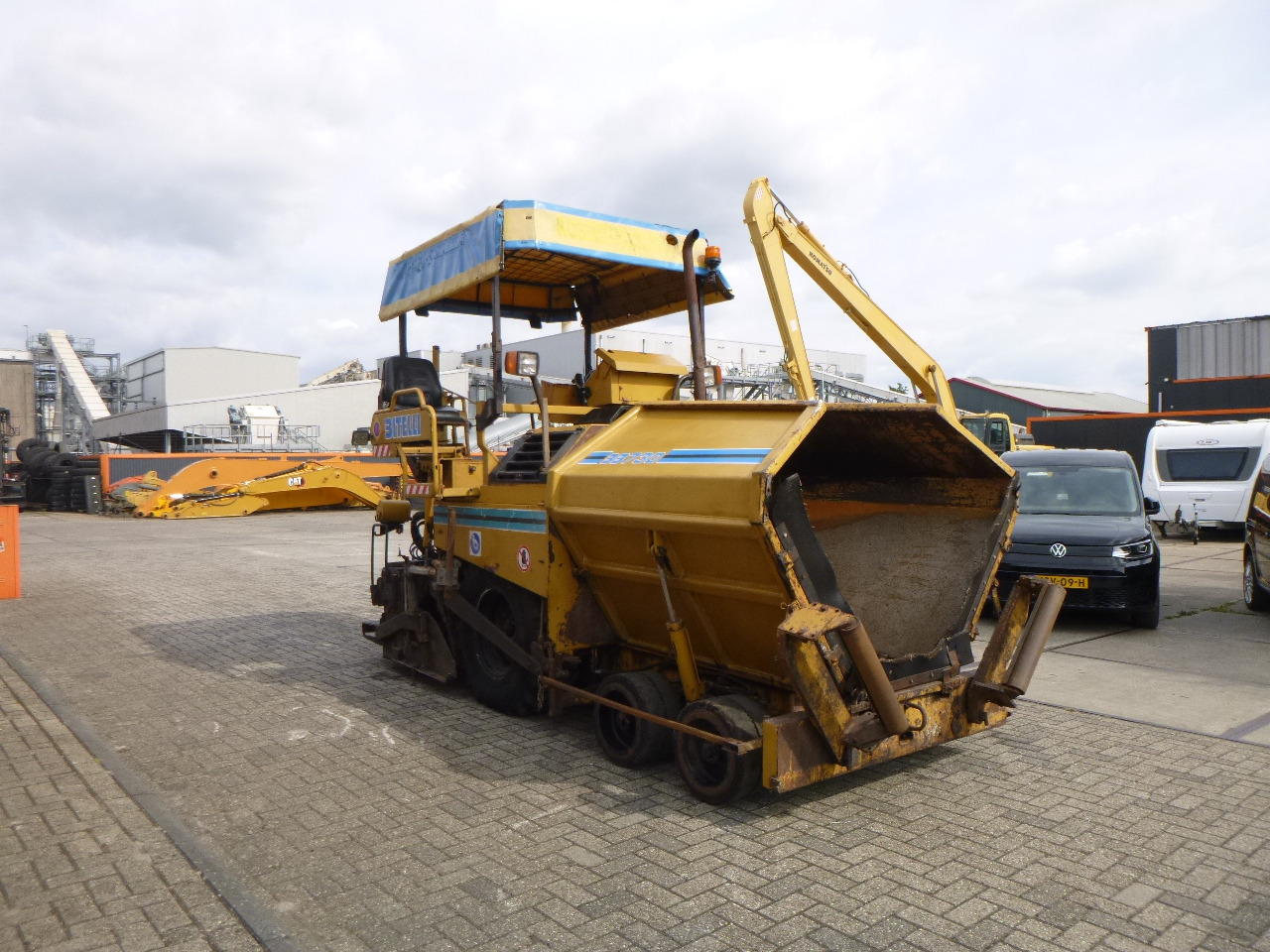 CATERPILLAR BB730 - Asfalto klotuvas: foto 5 CATERPILLAR BB730 - Asfalto klotuvas: foto 5
