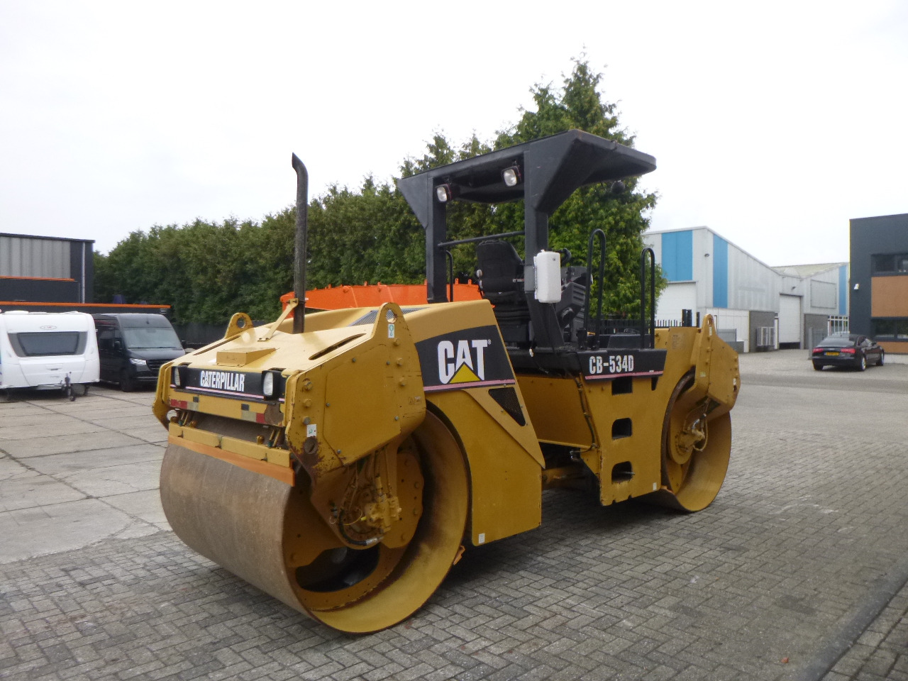 CATERPILLAR CB-534D - Asfalto volus: foto 5 CATERPILLAR CB-534D - Asfalto volus: foto 5