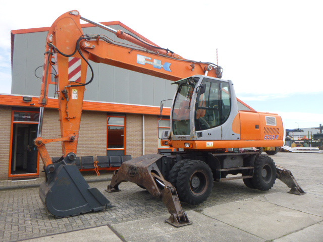 FIAT-KOBELCO E215W - Ratinis ekskavatorius: foto 2 FIAT-KOBELCO E215W - Ratinis ekskavatorius: foto 2