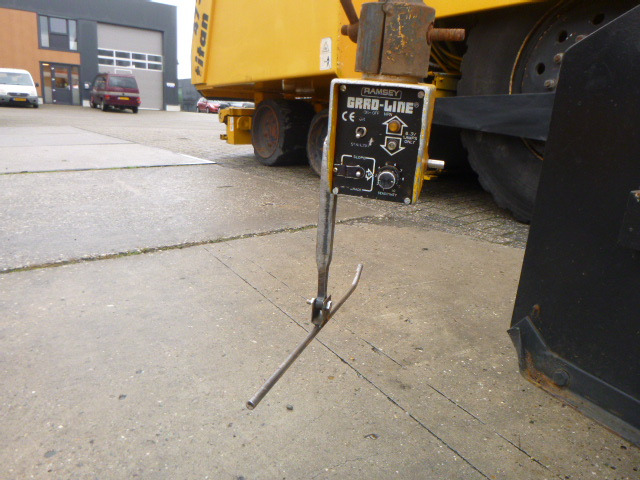 Asfalto klotuvas INGERSOLL RAND ABG TITAN 473: foto 21