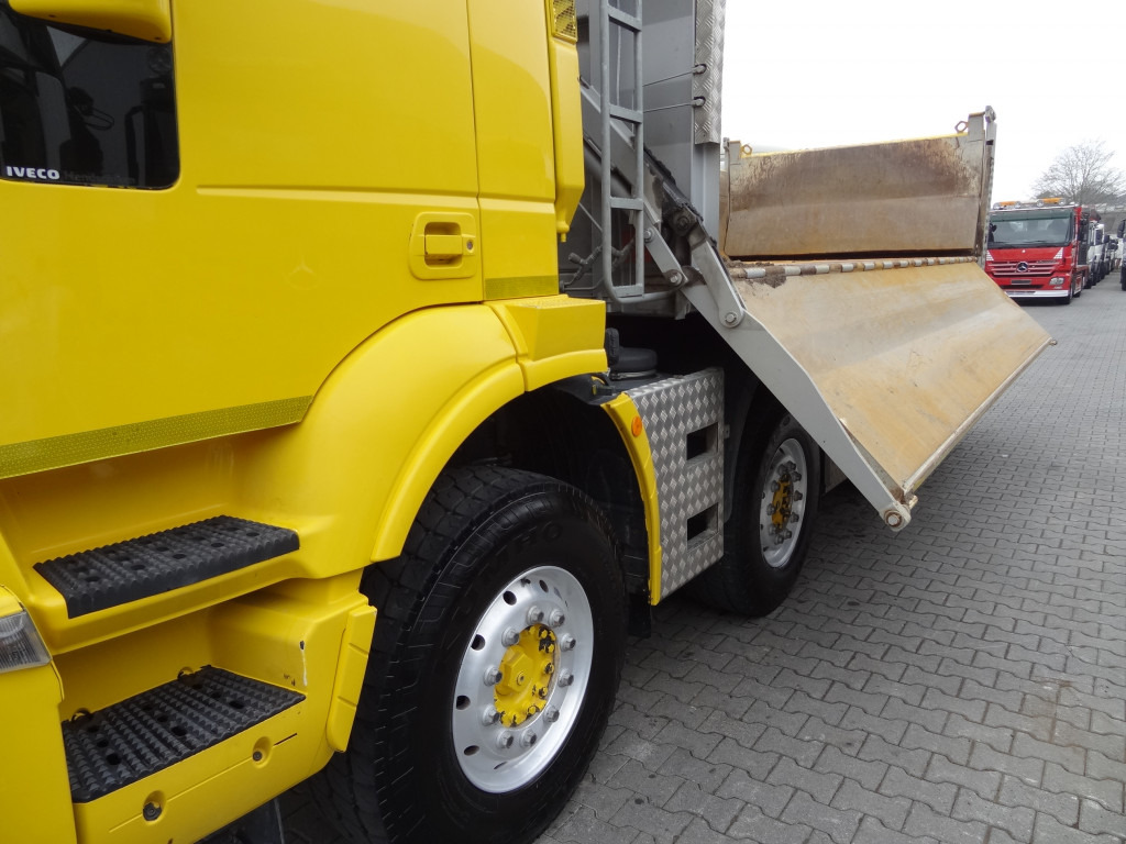 Iveco Trakker 450 8X4 Meiller - Savivartis sunkvežimis: foto 3 Iveco Trakker 450 8X4 Meiller - Savivartis sunkvežimis: foto 3