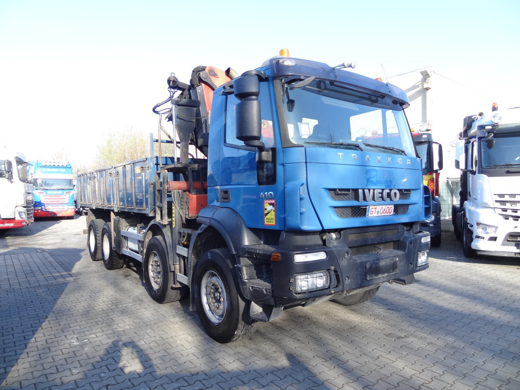 Iveco Trakker AD340T41 8X4 Kipper Kran Palfinger 23002 lizingą Iveco Trakker AD340T41 8X4 Kipper Kran Palfinger 23002: foto 10