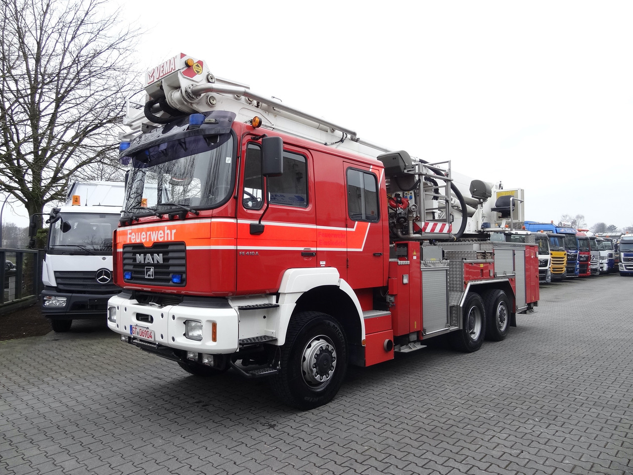 MAN FE 410 6X6 Feuerwehr Vema Lift 32 Meter - Autobokštelio: foto 1 MAN FE 410 6X6 Feuerwehr Vema Lift 32 Meter - Autobokštelio: foto 1