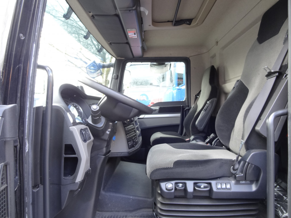 MAN TGL 8.220 BL - Tentinis sunkvežimis: foto 4 MAN TGL 8.220 BL - Tentinis sunkvežimis: foto 4