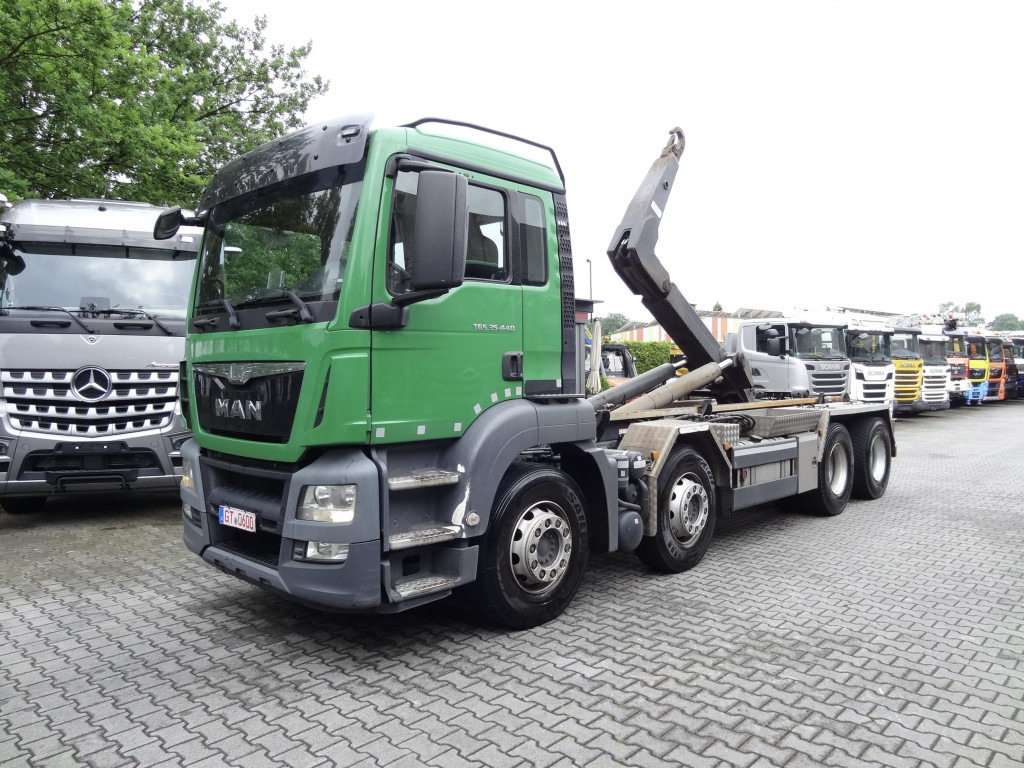 MAN TGS 35.440 8X4 BB VDL Haken - Hook-lift sunkvežimis: foto 1 MAN TGS 35.440 8X4 BB VDL Haken - Hook-lift sunkvežimis: foto 1
