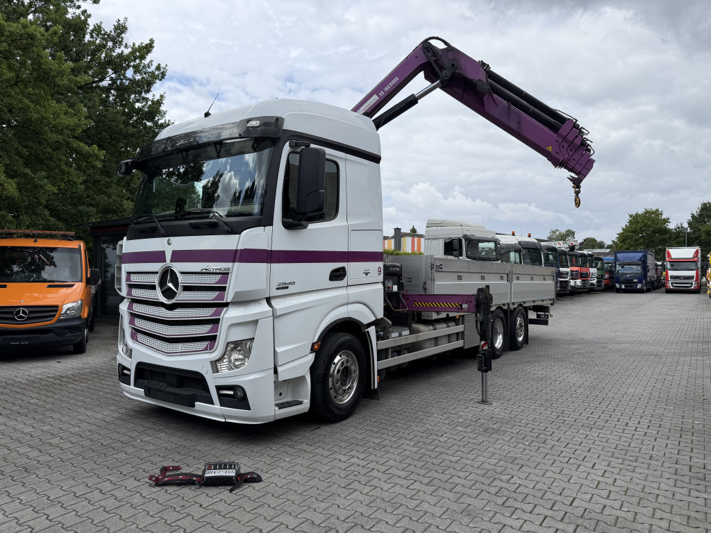Mercedes-Benz Actros 2545 6X2 HIAB 166 bis 19 Meter - Platforminis/ Bortinis sunkvežimis, Sunkvežimis su kranu: foto 1 Mercedes-Benz Actros 2545 6X2 HIAB 166 bis 19 Meter - Platforminis/ Bortinis sunkvežimis, Sunkvežimis su kranu: foto 1