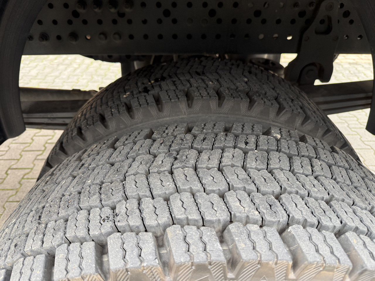 Mercedes-Benz Arocs 1827 AK 4X4 Ex- - Važiuoklės sunkvežimis: foto 3 Mercedes-Benz Arocs 1827 AK 4X4 Ex- - Važiuoklės sunkvežimis: foto 3