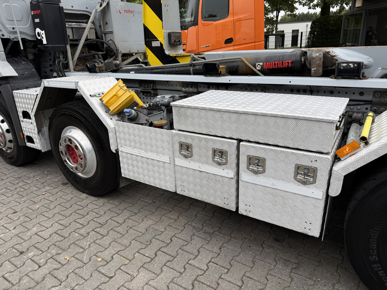 Mercedes-Benz Arocs 3245 K 8X4 Haken - Hook-lift sunkvežimis: foto 3 Mercedes-Benz Arocs 3245 K 8X4 Haken - Hook-lift sunkvežimis: foto 3