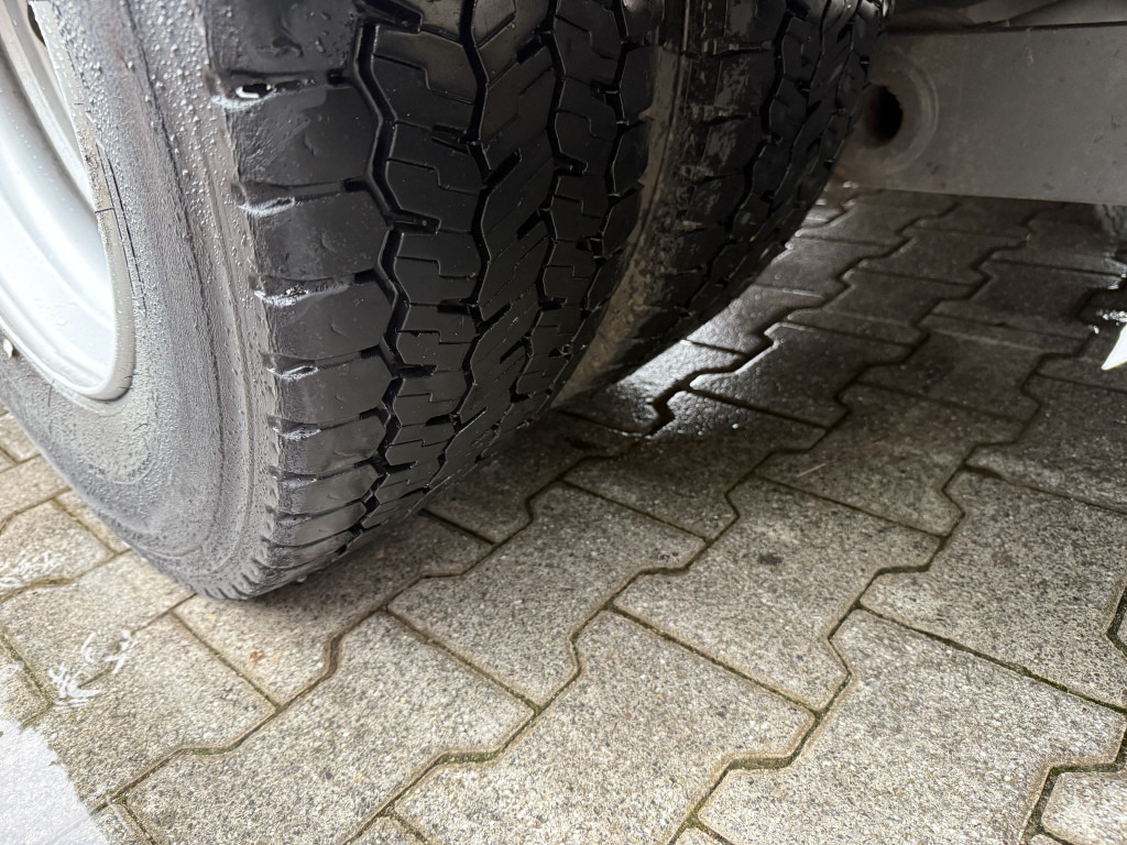 Mercedes-Benz Atego 1227 Kran MKG 96 - Platforminis/ Bortinis sunkvežimis, Sunkvežimis su kranu: foto 3 Mercedes-Benz Atego 1227 Kran MKG 96 - Platforminis/ Bortinis sunkvežimis, Sunkvežimis su kranu: foto 3