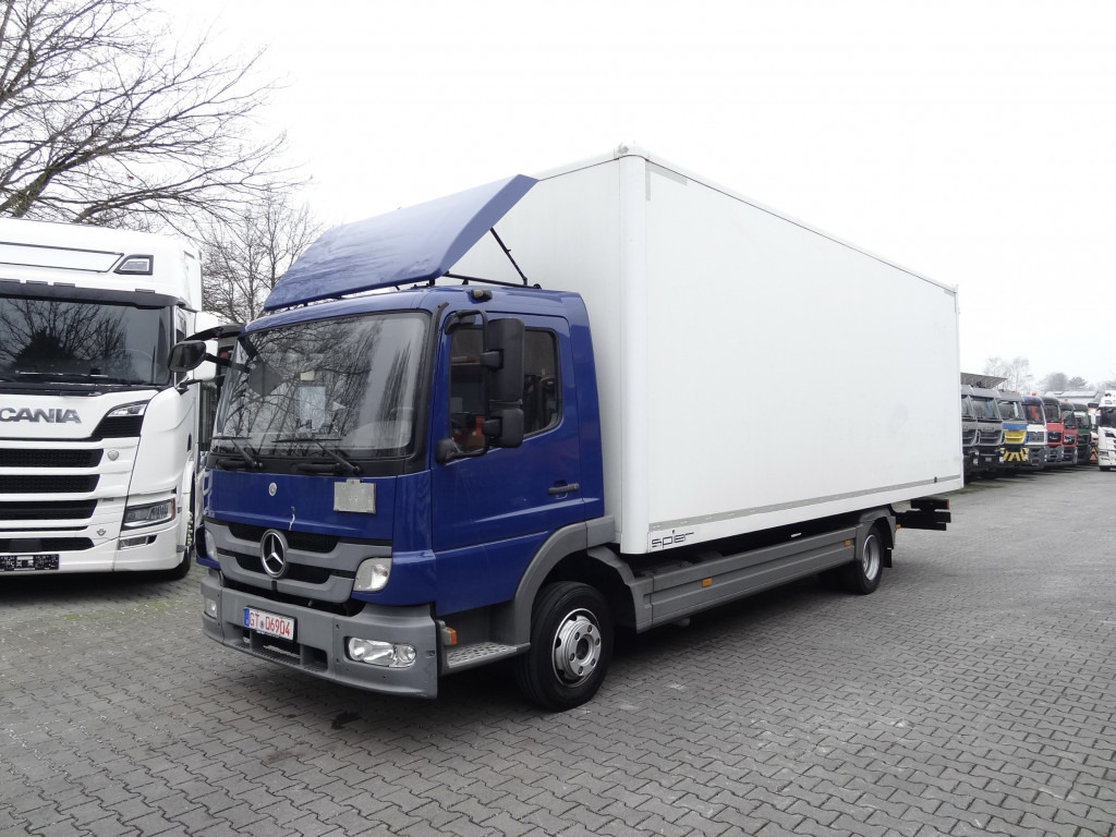 Mercedes-Benz Atego 822 - Furgonas sunkvežimis: foto 1 Mercedes-Benz Atego 822 - Furgonas sunkvežimis: foto 1